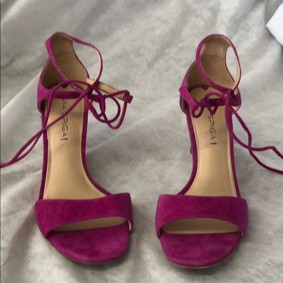 Via Spiga Shoes - Via Spiga Red Heels Pump size 8M